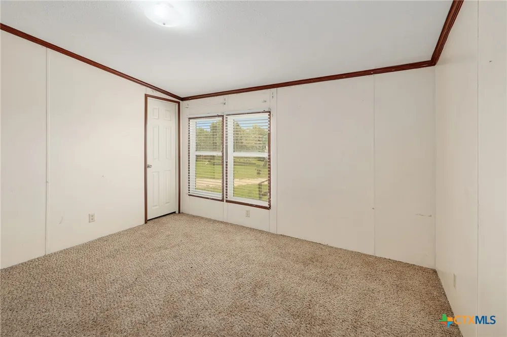 3527 US 281 Burnet, TX 78611