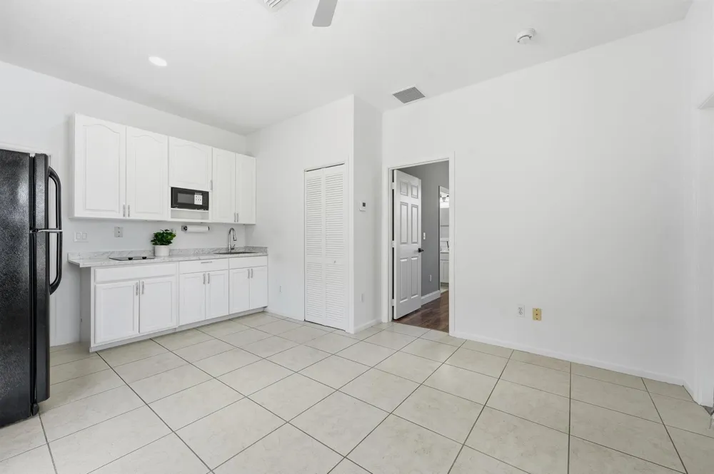 18220 90TH STREET 