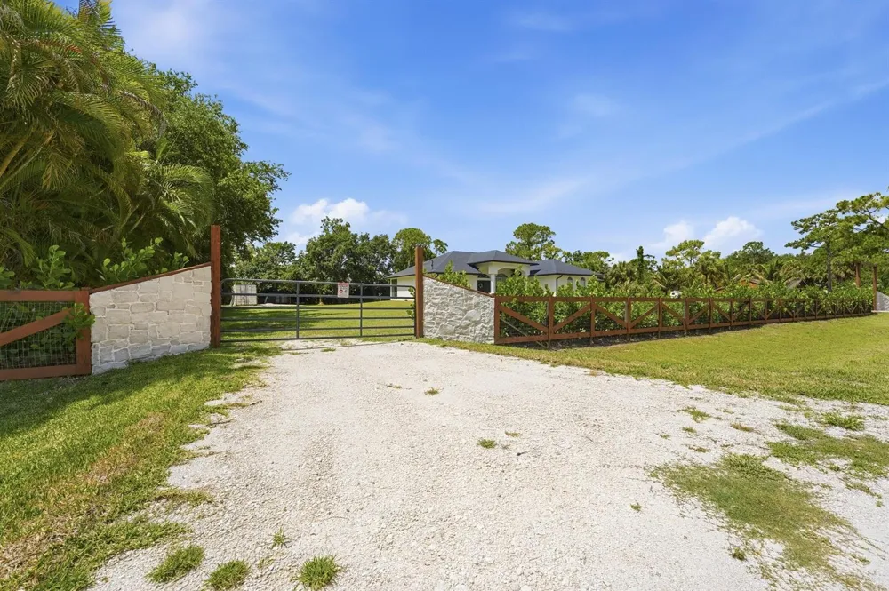 18220 90TH STREET 