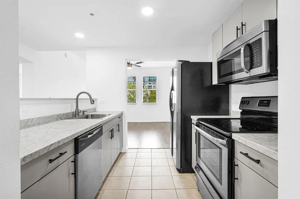 533 NE 3rd Avenue #230 Fort Lauderdale, FL 33301