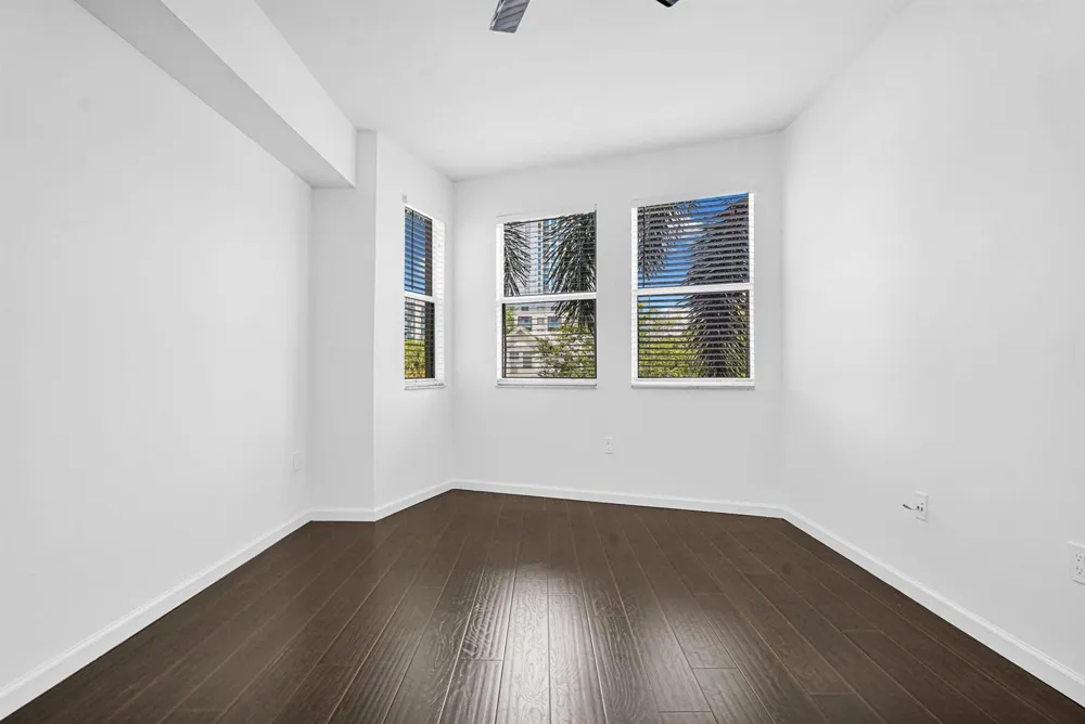 533 NE 3rd Avenue #230 Fort Lauderdale, FL 33301