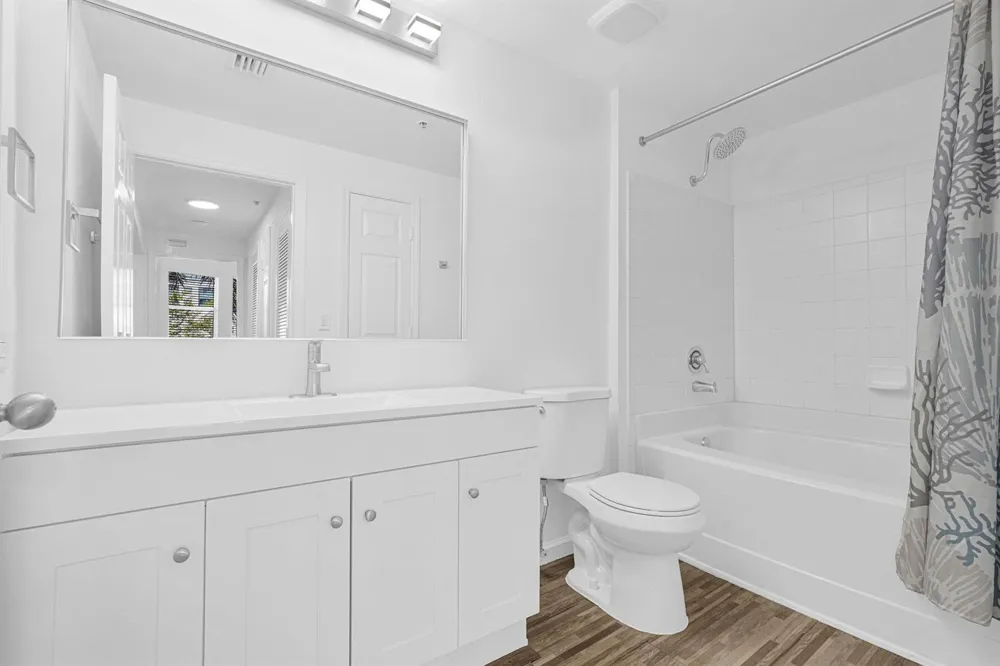 533 NE 3rd Avenue #230 Fort Lauderdale, FL 33301