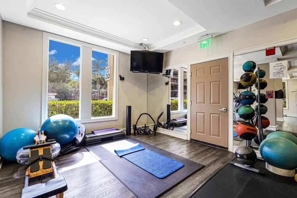 533 NE 3rd Avenue #230 Fort Lauderdale, FL 33301
