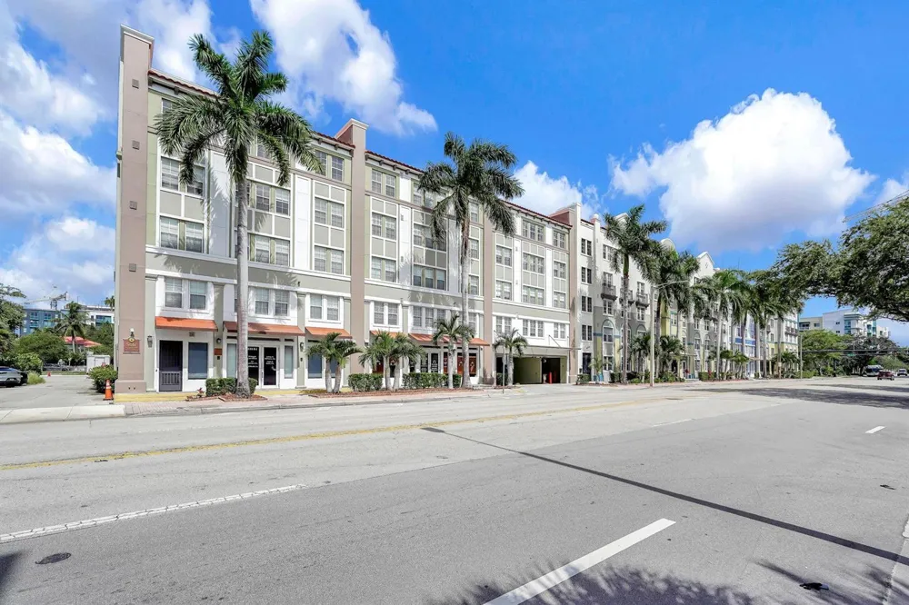 533 NE 3rd Avenue #230 Fort Lauderdale, FL 33301