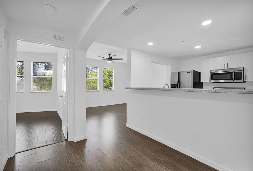 533 NE 3rd Avenue #230 Fort Lauderdale, FL 33301