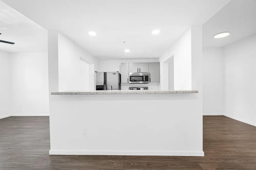 533 NE 3rd Avenue #230 Fort Lauderdale, FL 33301