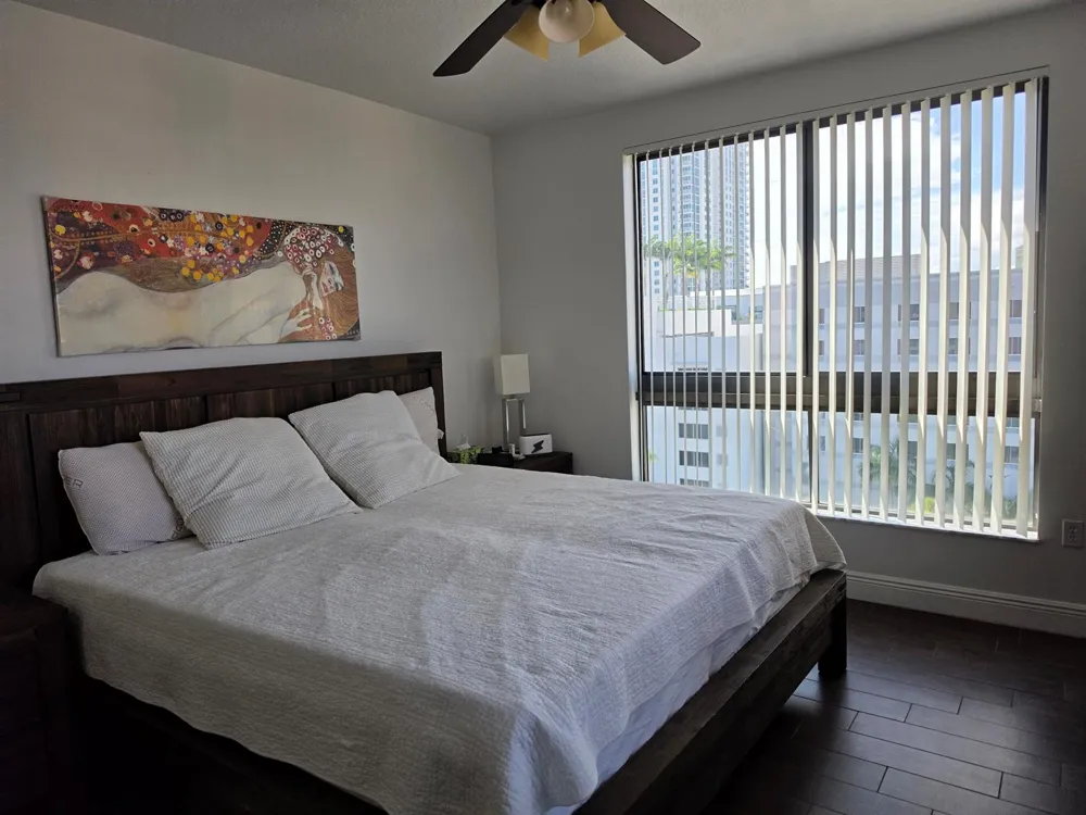 100 FEDERAL Highway #840 Fort Lauderdale, FL 33301