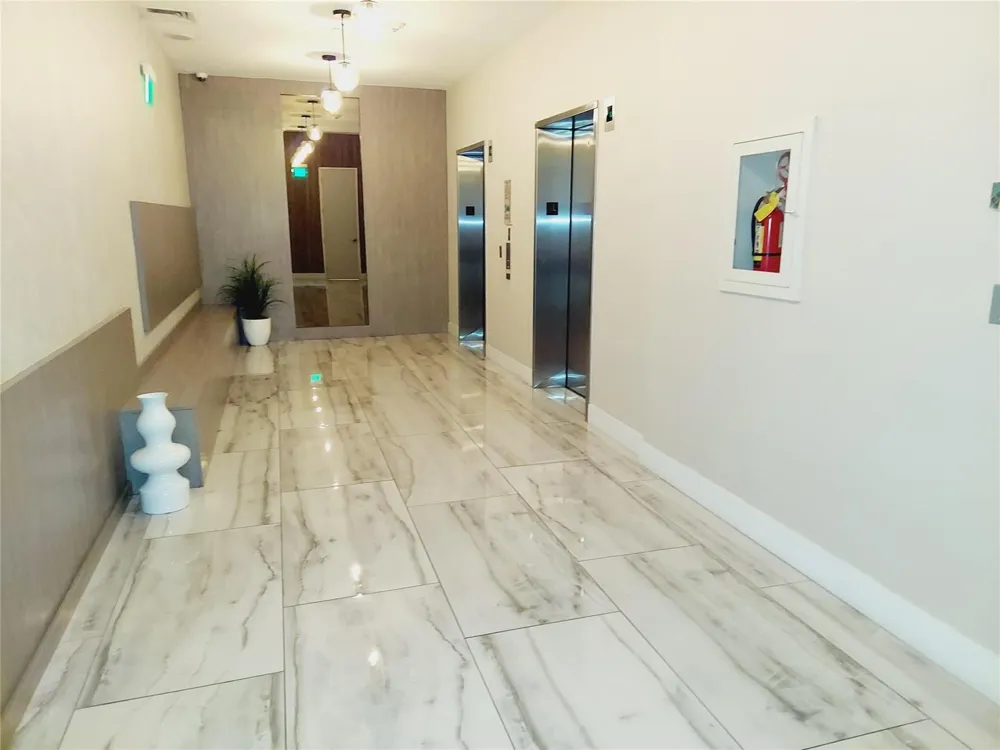 100 FEDERAL Highway #840 Fort Lauderdale, FL 33301