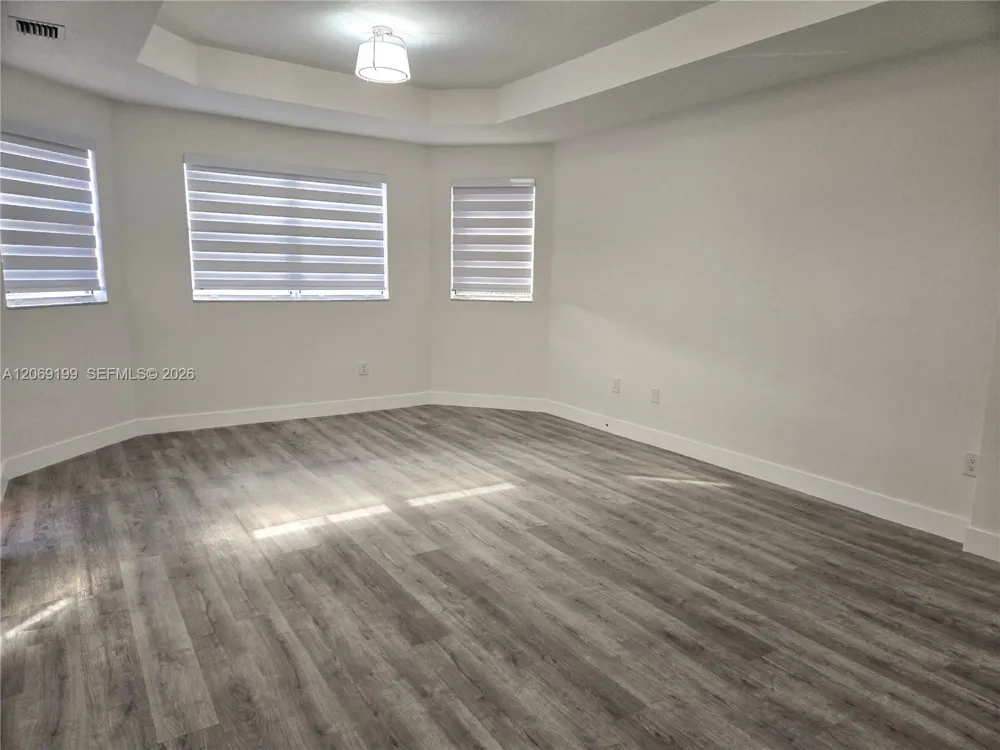 3124 SW 154th Pl Miami, FL 33185