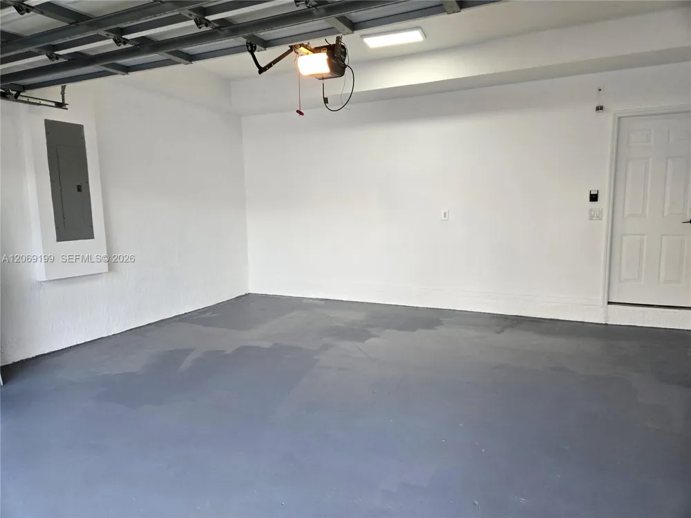3124 SW 154th Pl Miami, FL 33185