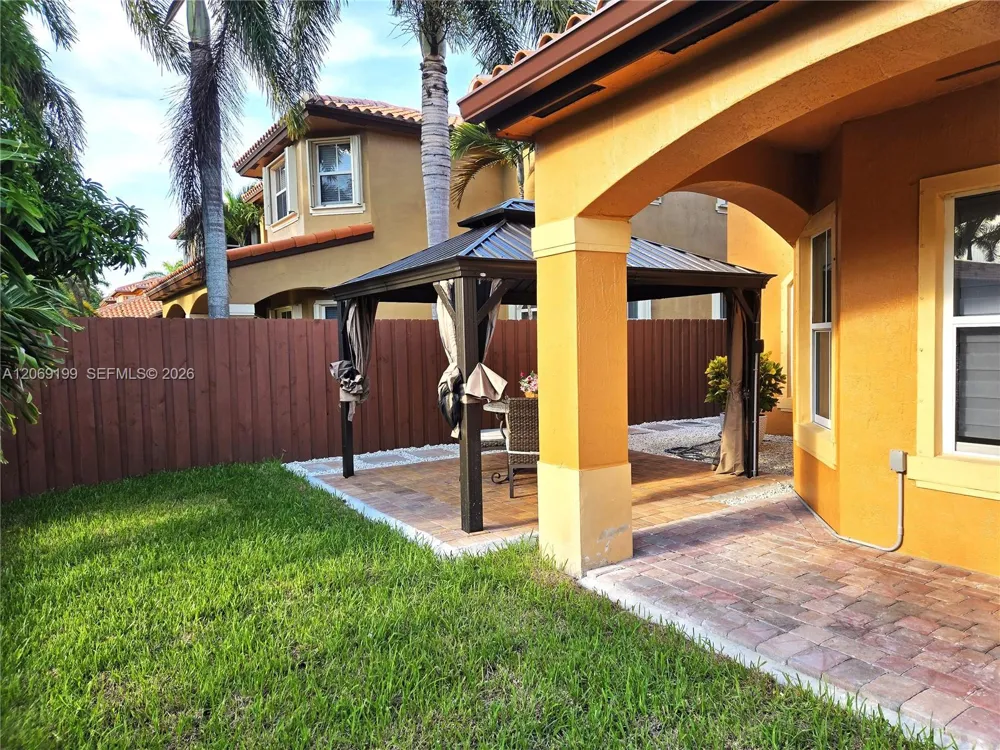 3124 SW 154th Pl Miami, FL 33185