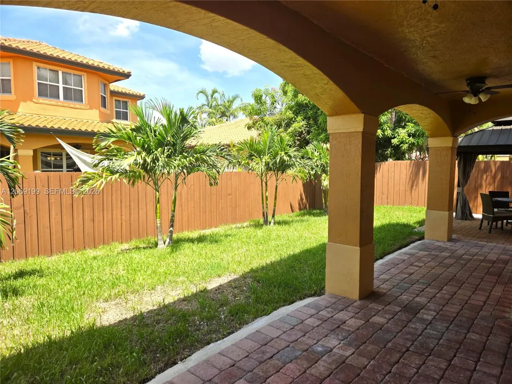 3124 SW 154th Pl Miami, FL 33185
