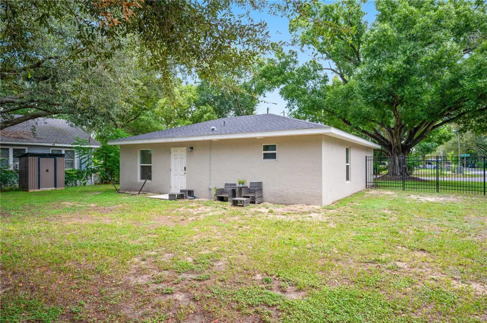 1200 33RD STREET NW Winter Haven, FL 33881