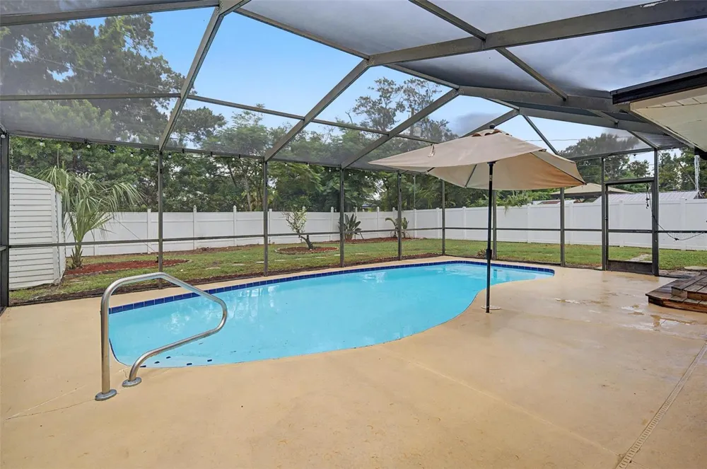 1304 PARKWOOD STREET Clearwater, FL 33755