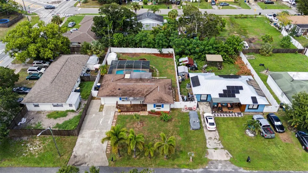 1304 PARKWOOD STREET Clearwater, FL 33755