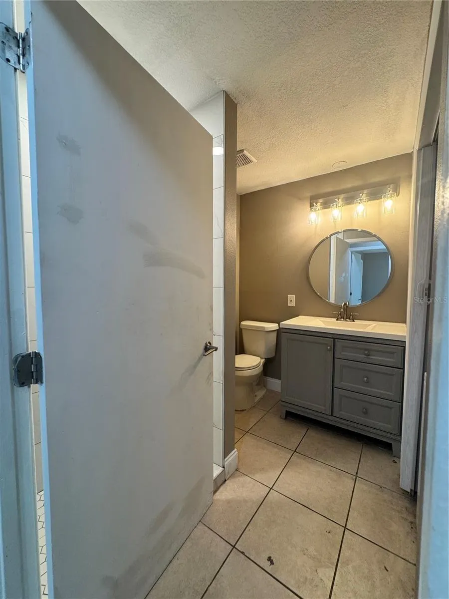 932 BUCCANEER DRIVE Lakeland, FL 33801