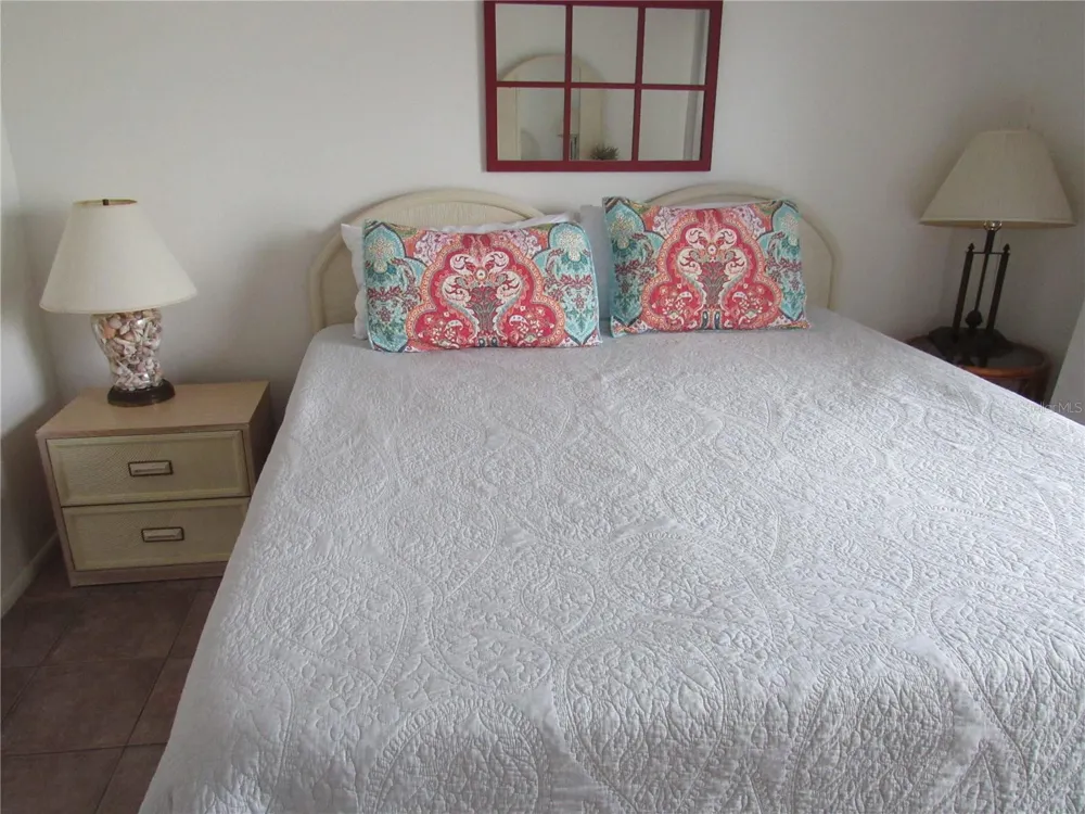 901 GULF DRIVE S #2 Bradenton Beach, FL 34217