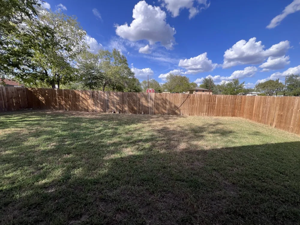 410 W Trinity Street Luling, TX 78648