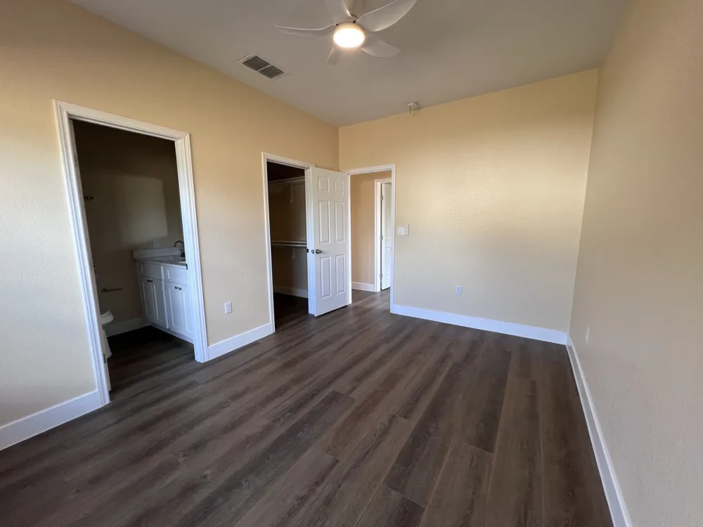410 W Trinity Street Luling, TX 78648