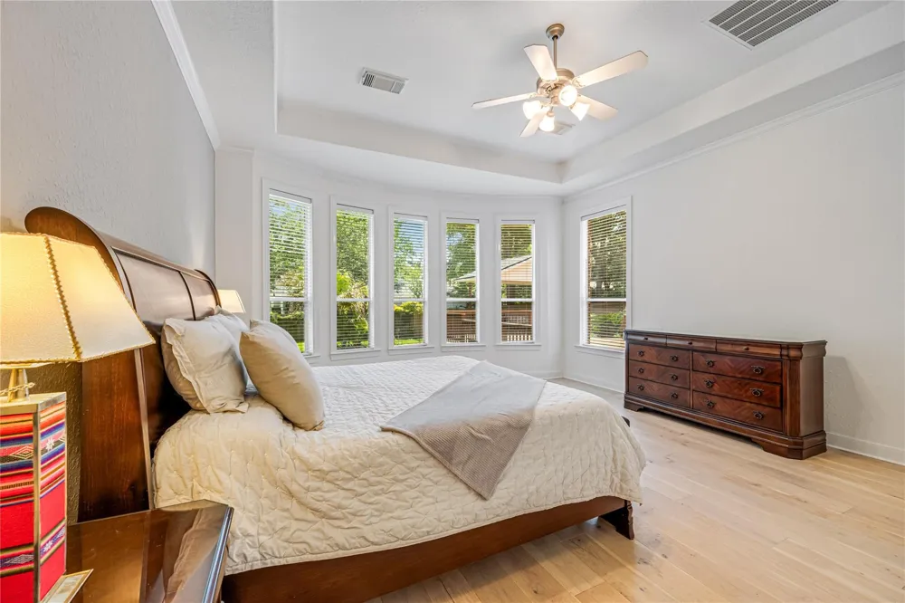 59 Nocturne Woods Place The Woodlands, TX 77382