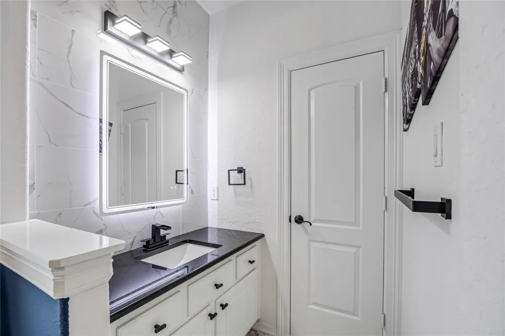 59 Nocturne Woods Place The Woodlands, TX 77382
