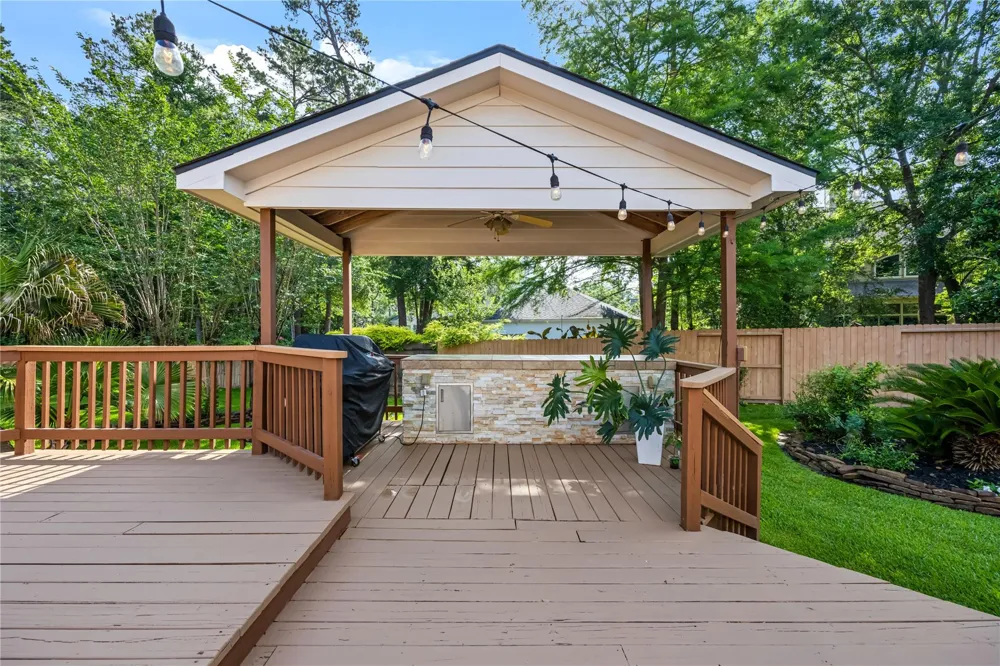 59 Nocturne Woods Place The Woodlands, TX 77382