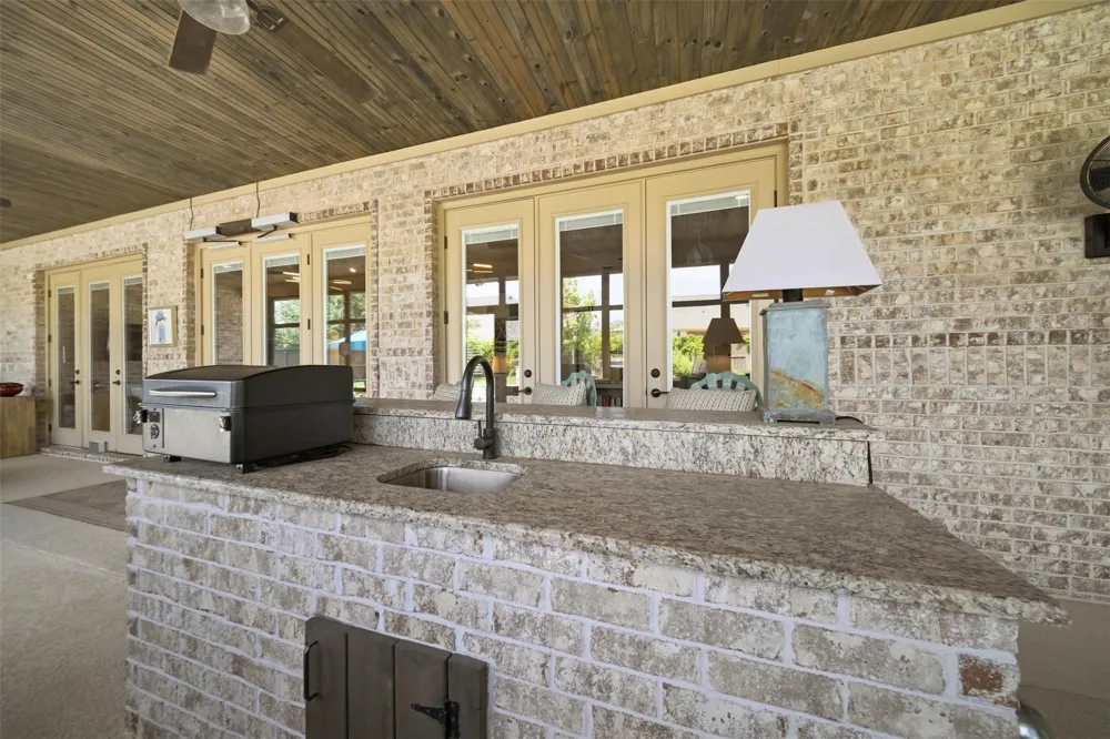 5117 Inverness Drive Bryan, TX 77802