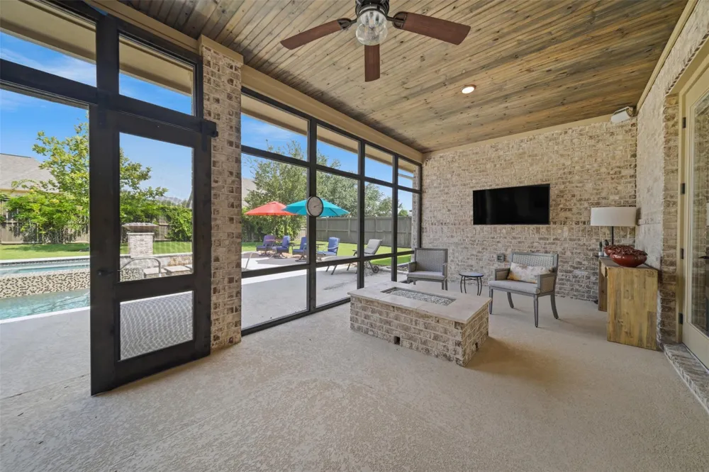 5117 Inverness Drive Bryan, TX 77802