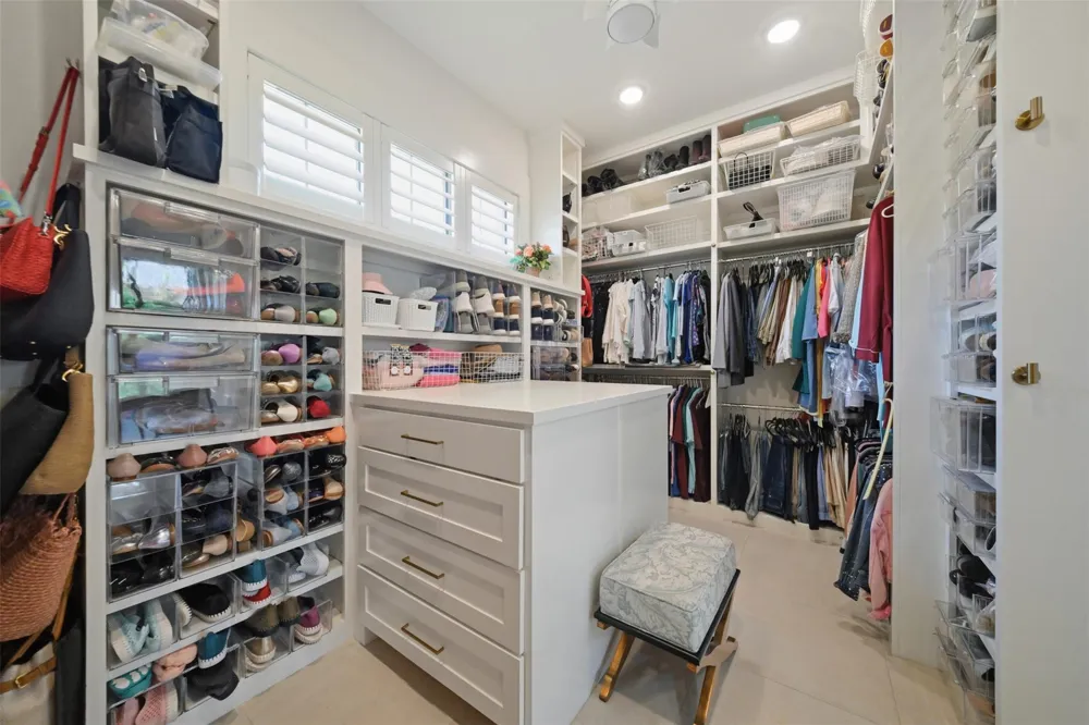 5117 Inverness Drive Bryan, TX 77802