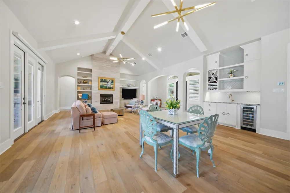5117 Inverness Drive Bryan, TX 77802