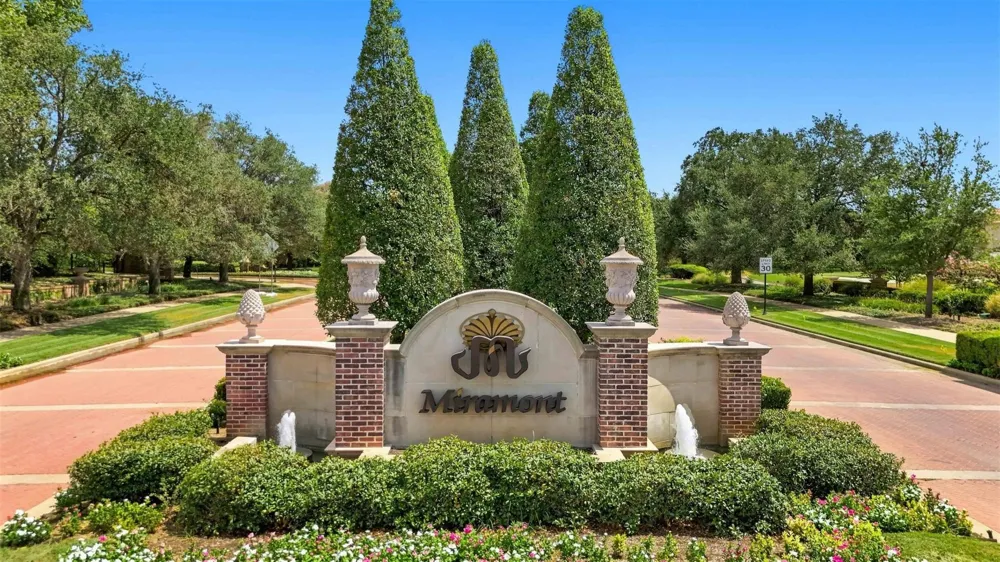 5117 Inverness Drive Bryan, TX 77802