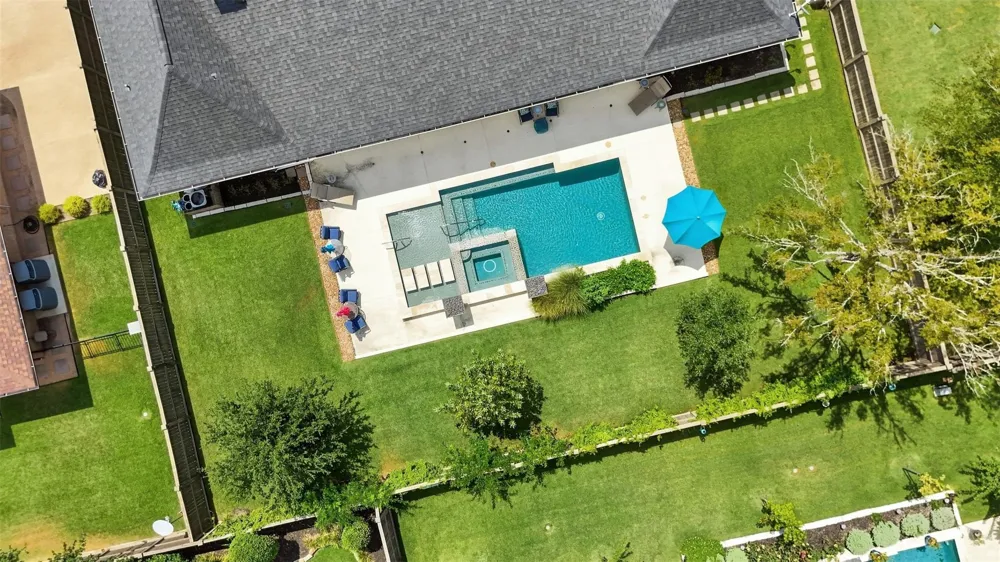 5117 Inverness Drive Bryan, TX 77802