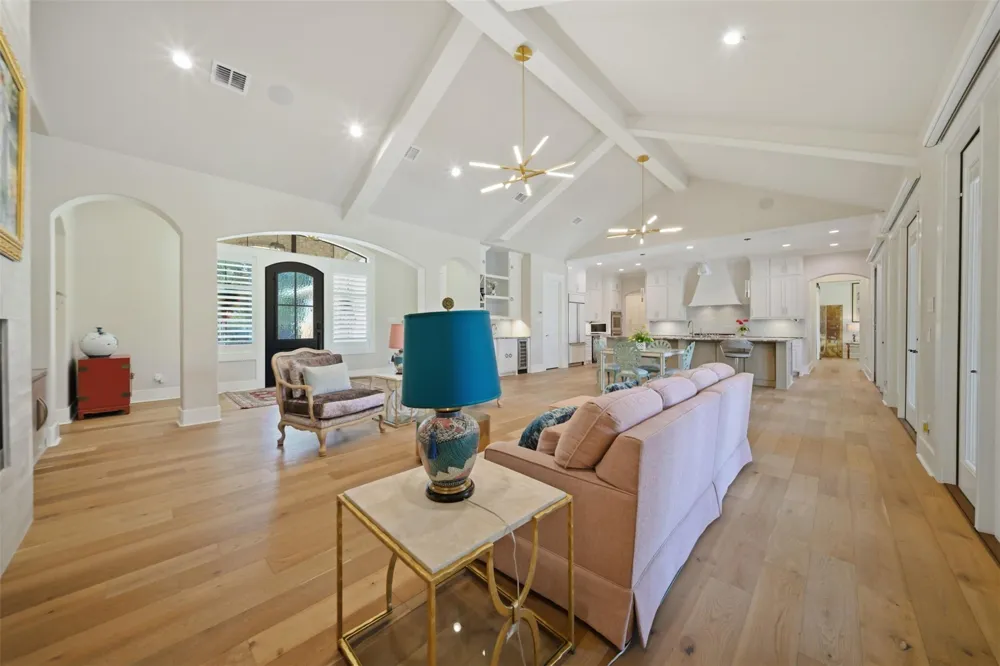 5117 Inverness Drive Bryan, TX 77802