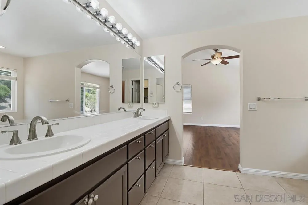 11951 Cypress Valley DR San Diego, CA 92131