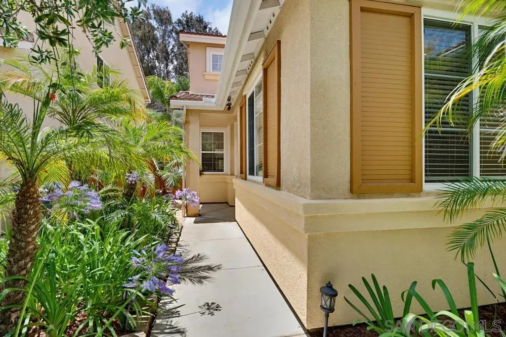 11951 Cypress Valley DR San Diego, CA 92131