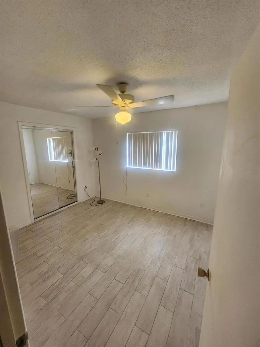 225 S SEQUOIA DRIVE West Palm Beach, FL 33409