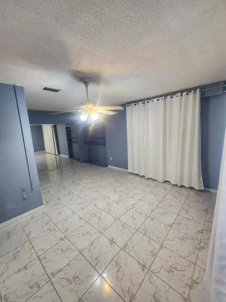 225 S SEQUOIA DRIVE West Palm Beach, FL 33409