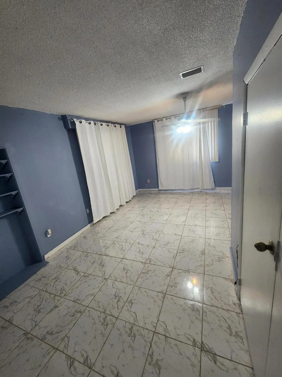 225 S SEQUOIA DRIVE West Palm Beach, FL 33409