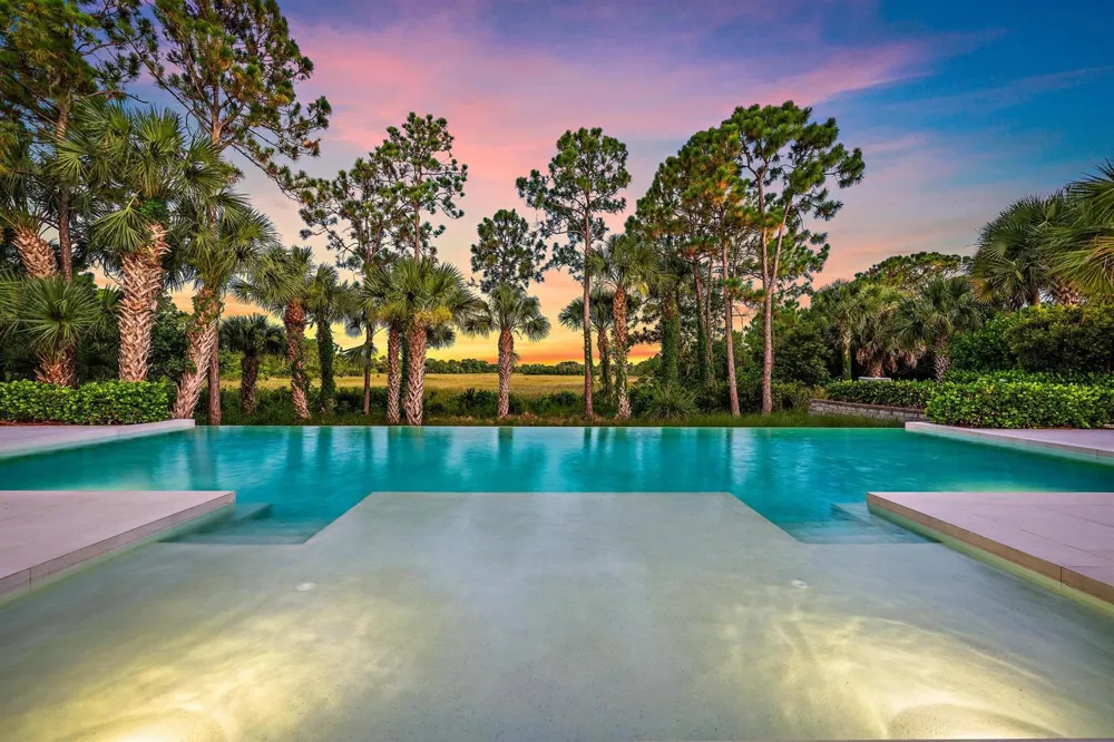 13421 Sabal Chase Palm Beach Gardens, FL 33418