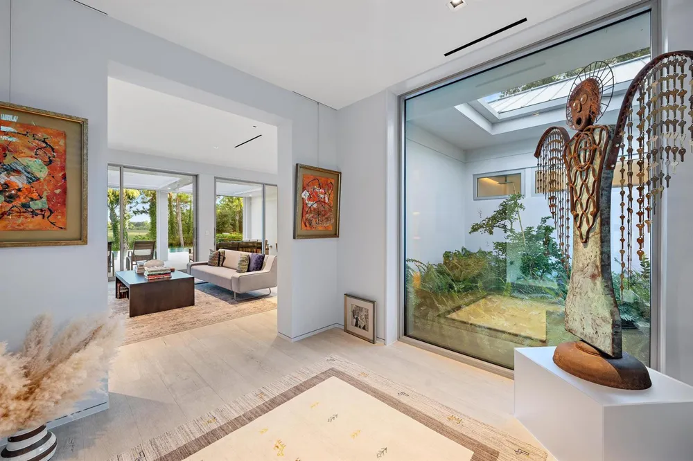 13421 Sabal Chase Palm Beach Gardens, FL 33418