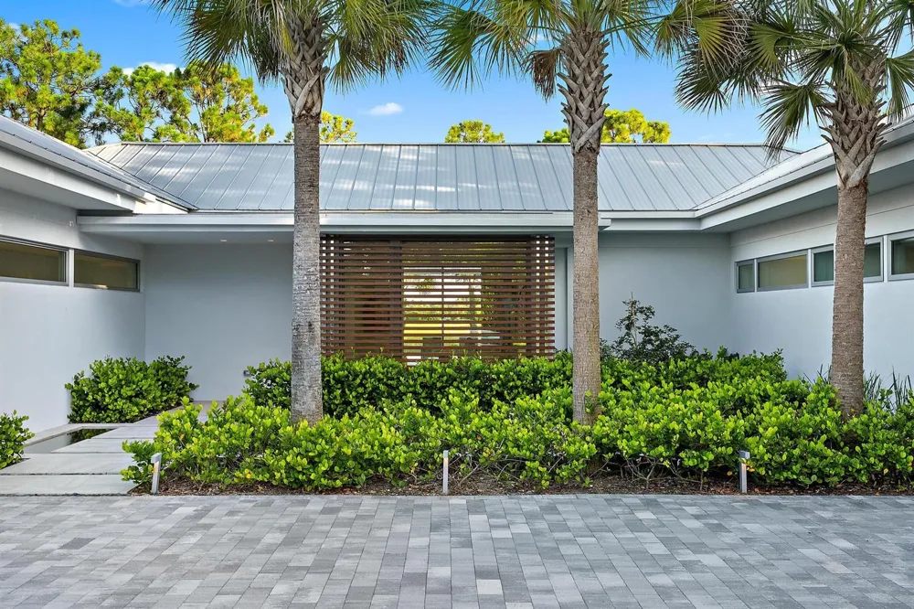 13421 Sabal Chase Palm Beach Gardens, FL 33418