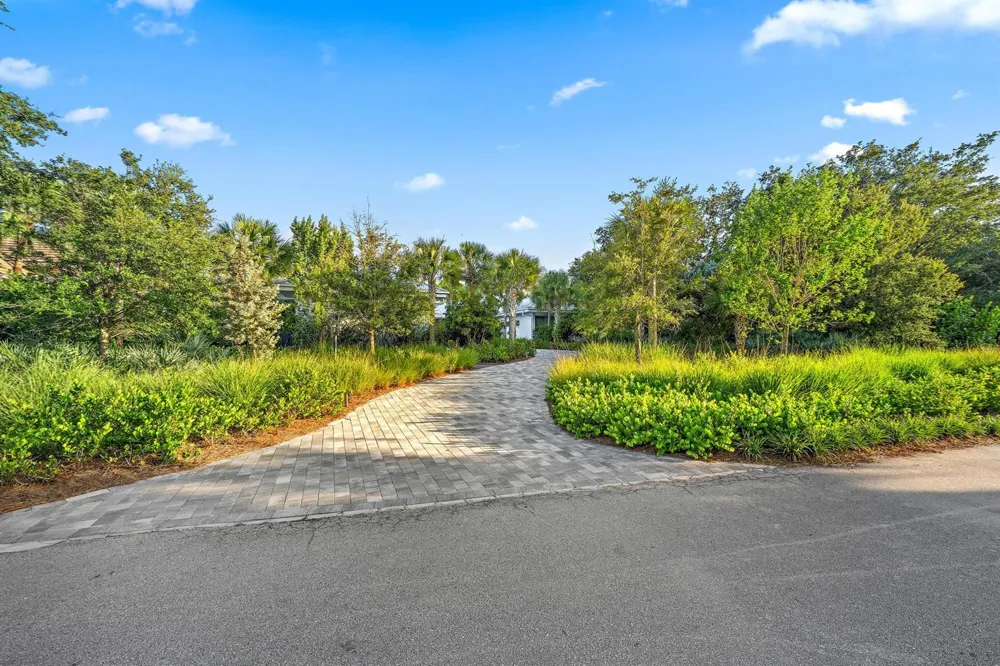 13421 Sabal Chase Palm Beach Gardens, FL 33418