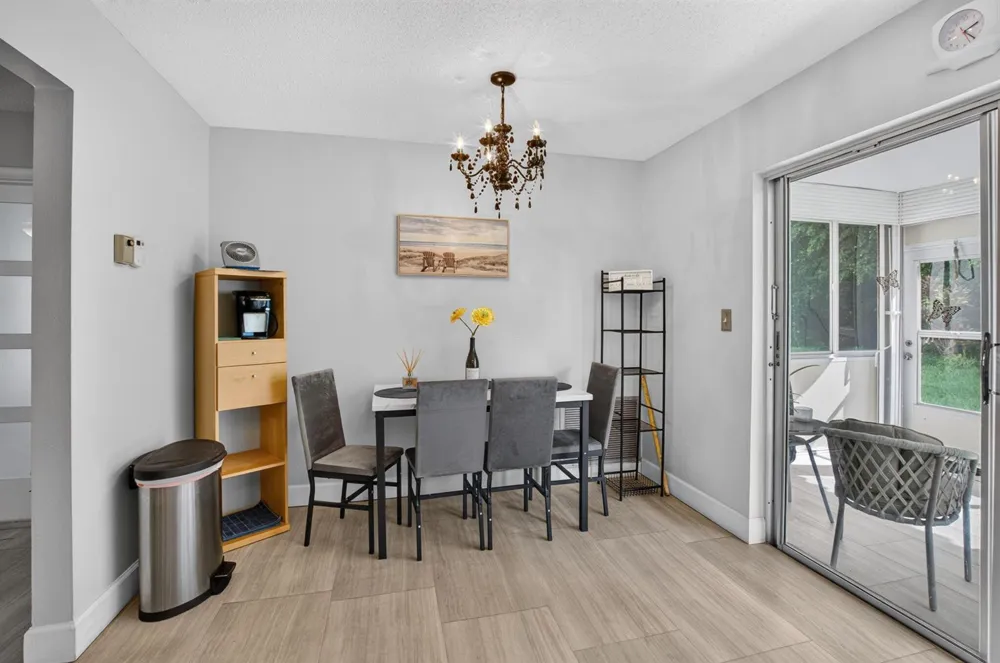 400 SW 8TH PLACE Boynton Beach, FL 33426