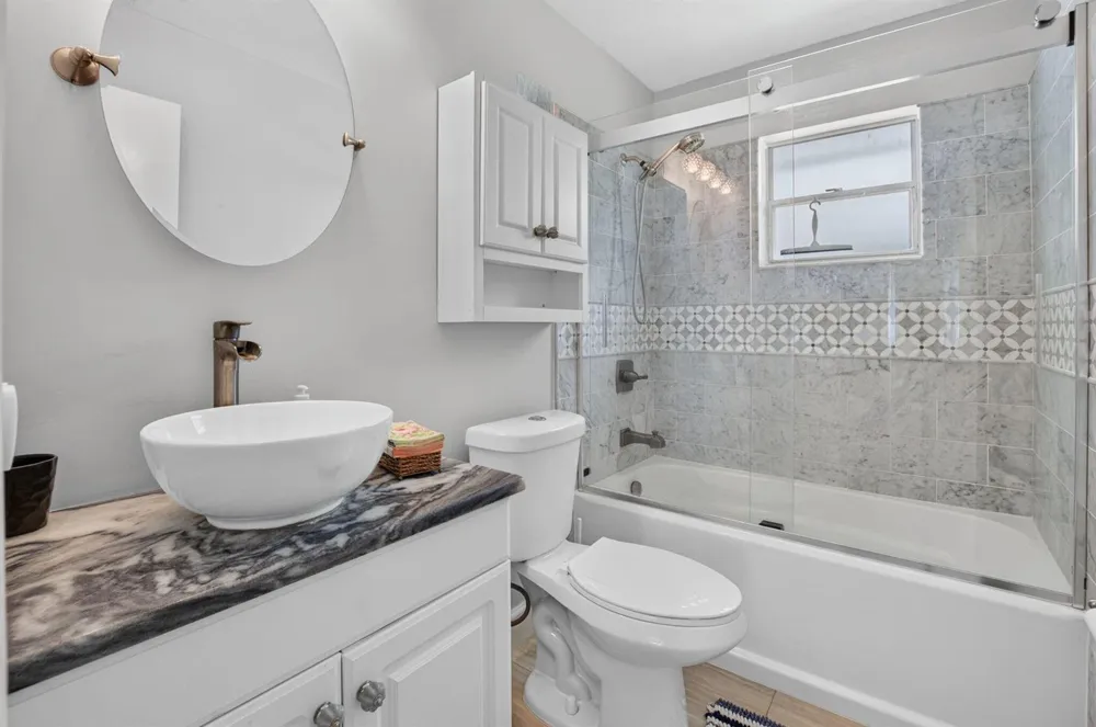 400 SW 8TH PLACE Boynton Beach, FL 33426