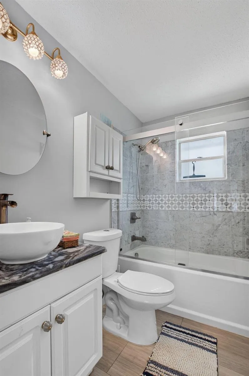 400 SW 8TH PLACE Boynton Beach, FL 33426