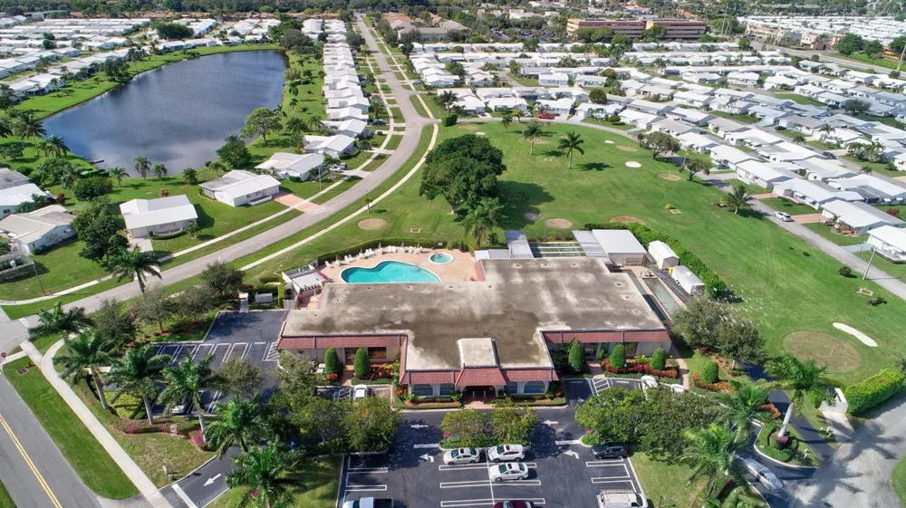 400 SW 8TH PLACE Boynton Beach, FL 33426
