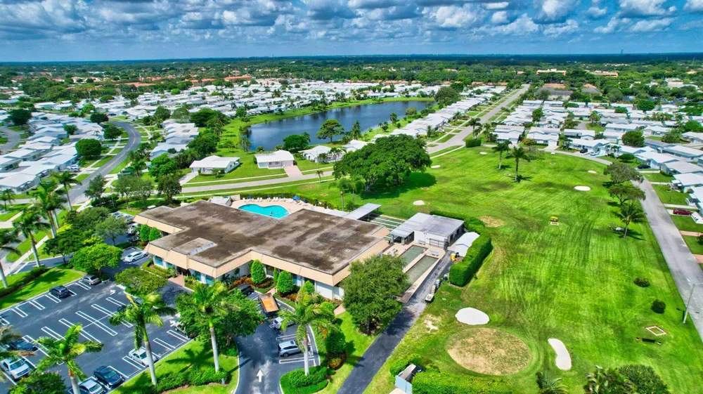 400 SW 8TH PLACE Boynton Beach, FL 33426