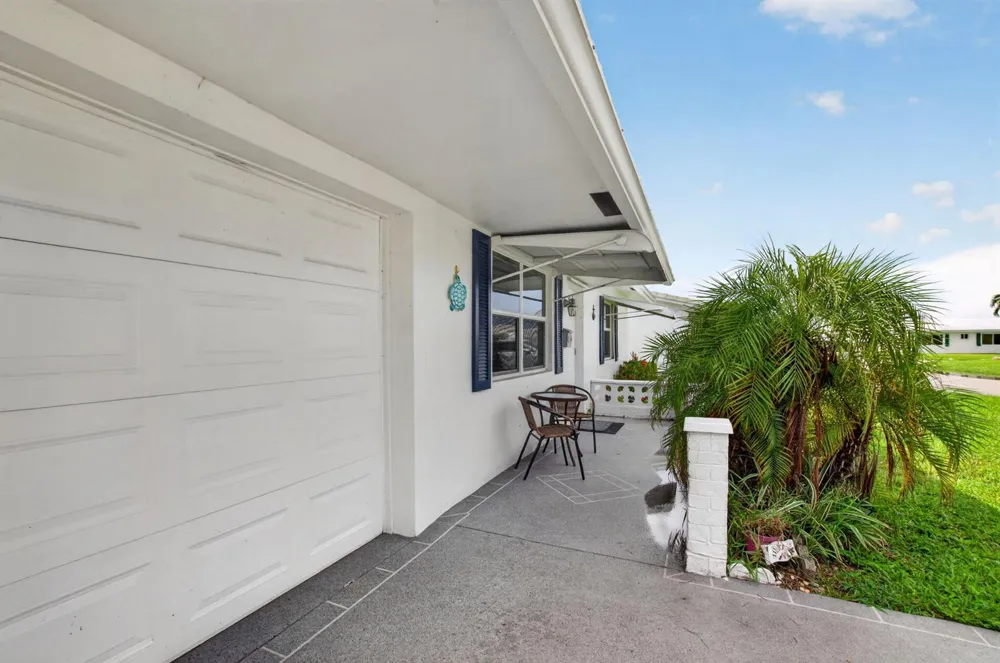 400 SW 8TH PLACE Boynton Beach, FL 33426