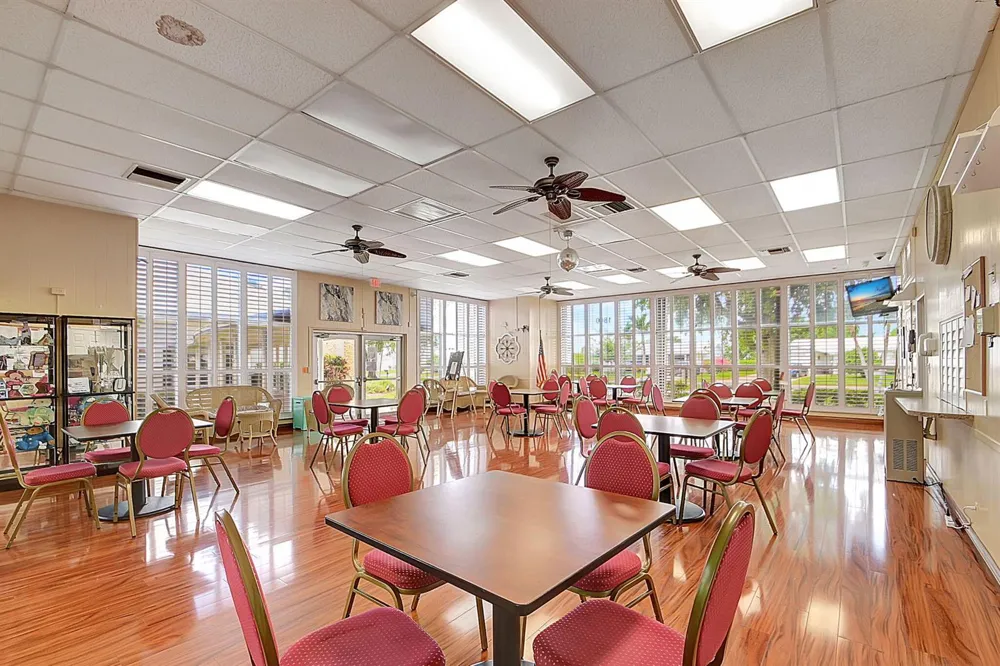 400 SW 8TH PLACE Boynton Beach, FL 33426