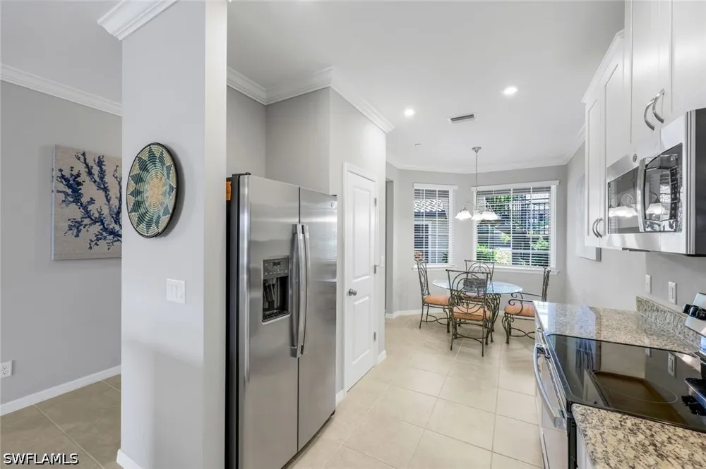 Pocida Court #104 Naples, FL 34119